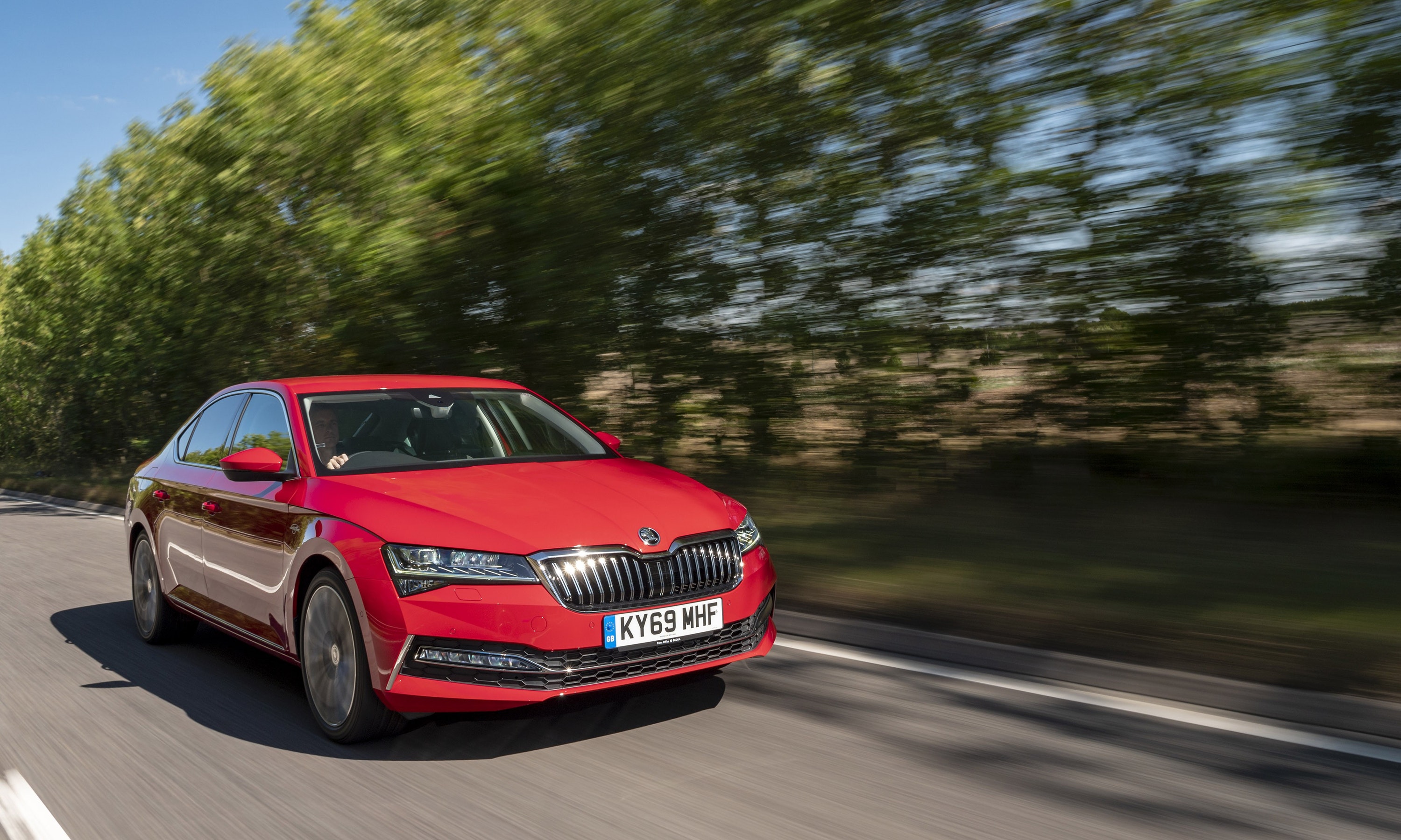 ŠKODA SUPERB with the new equipment for even better comfort and