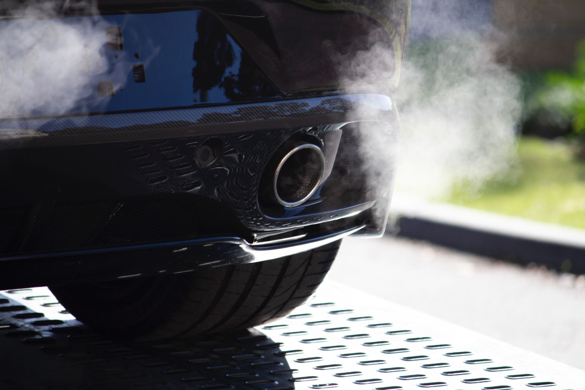 6 Signs of Exhaust System Problems